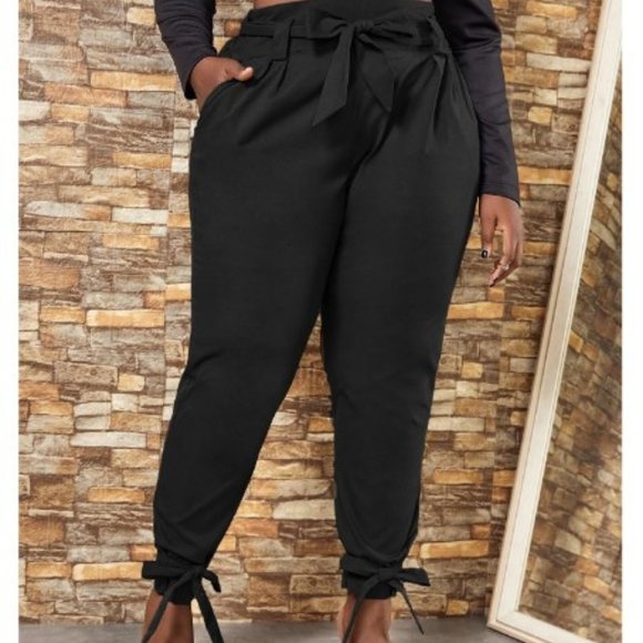 Elegant SHEIN SXY Plus Knot Hem Belted Pants - Black, High Waist, Tapered Fit - Picture 2 of 5